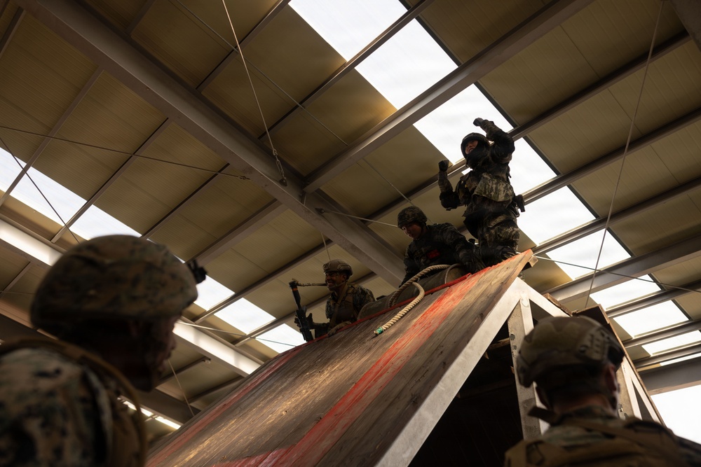 KMEP 26.1 | U.S. Marines with 12th LCT and ROK Marines Execute a Leadership Course