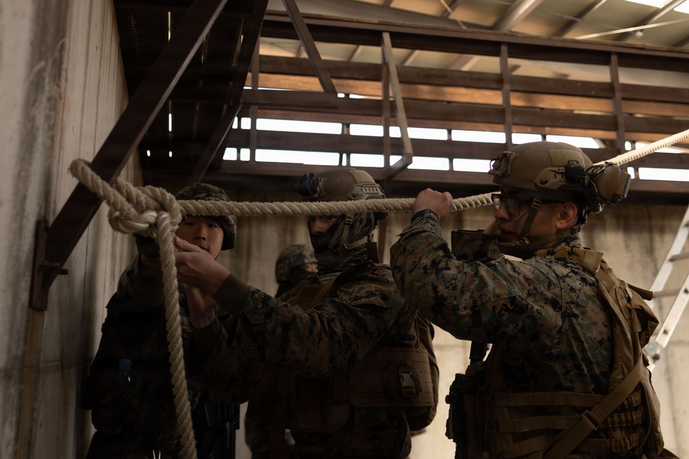 KMEP 26.1 | U.S. Marines with 12th LCT and ROK Marines Execute a Leadership Course