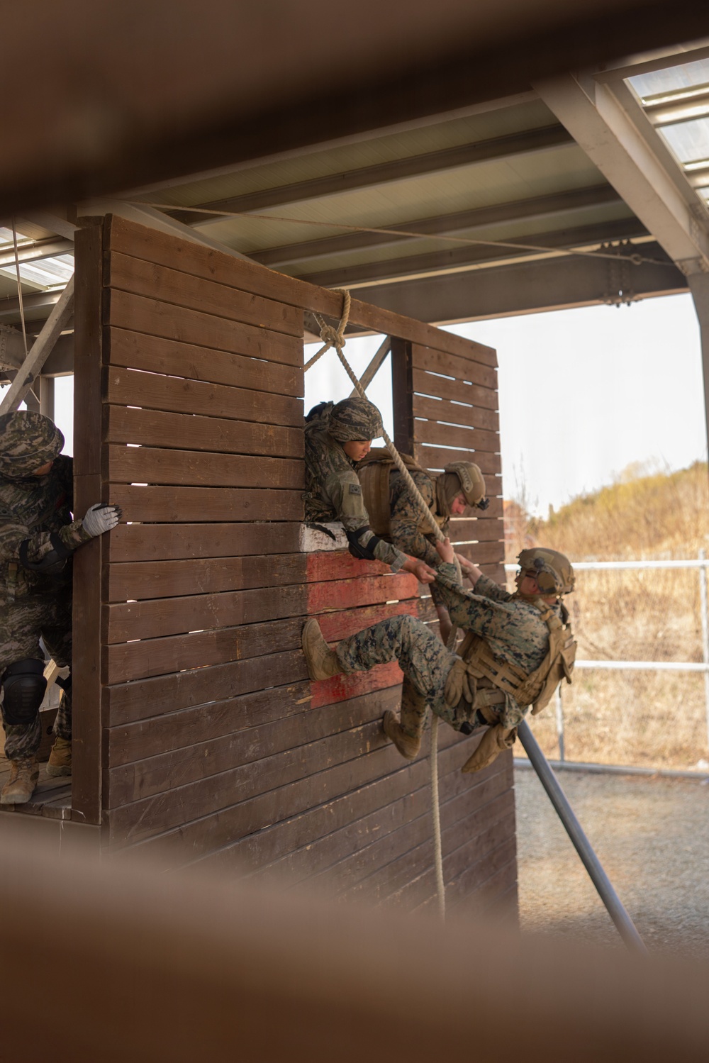 KMEP 26.1 | U.S. Marines with 12th LCT and ROK Marines Execute a Leadership Course