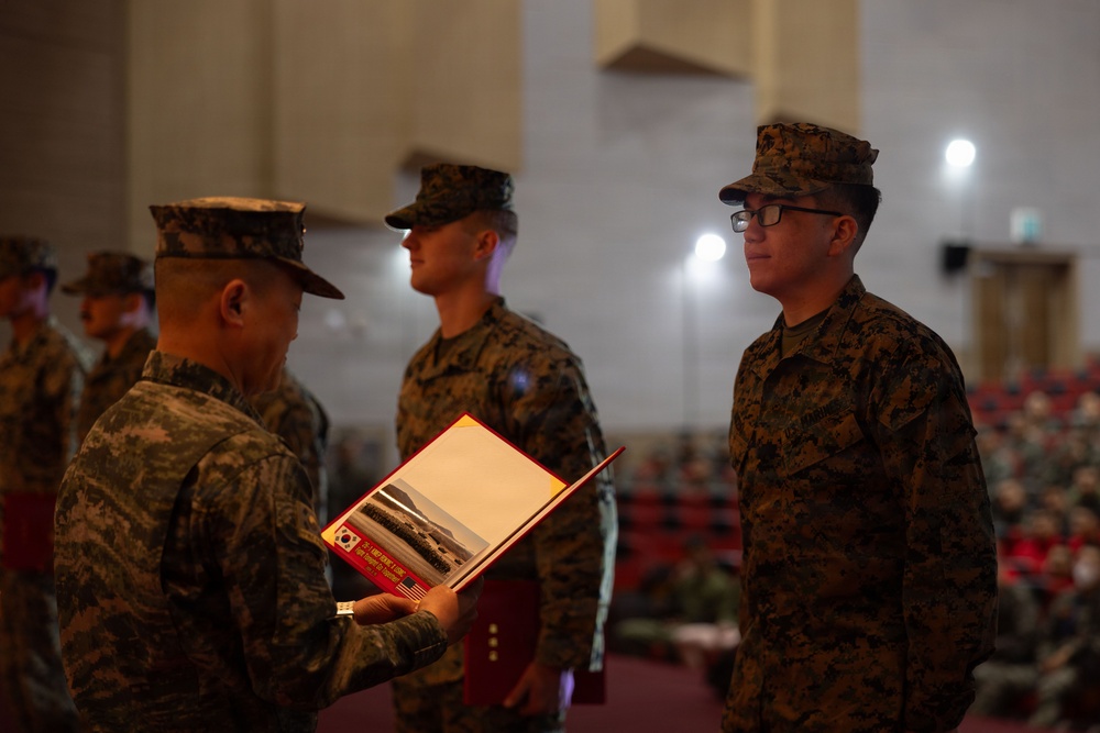 KMEP 26.1 | ROK Marines Present Awards to 12th LCT Charlie Company