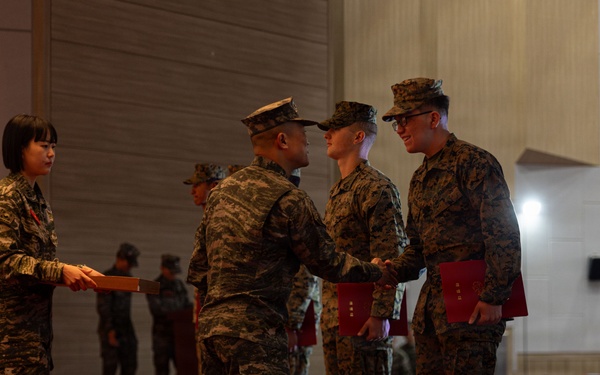 KMEP 26.1 | ROK Marines Present Awards to 12th LCT Charlie Company