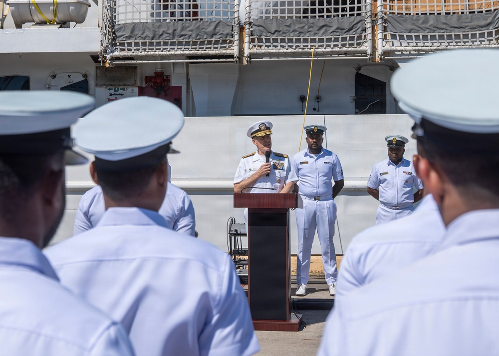 Adm. Steve Koehler, commander, U.S. Pacific Fleet, visits the Sri Lanka Navy's offshore patrol vessel P628