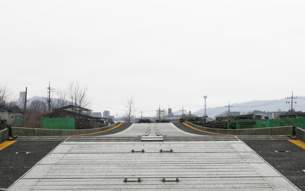 Building toward the future! U.S. and ROK Army Engineer units meet to assess a tactical bridge prototype at Yangpyeong, South Korea