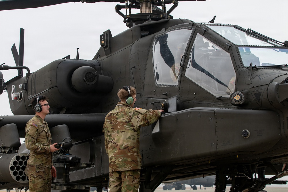 4-2 AB Conducts Pre-Flight Inspections