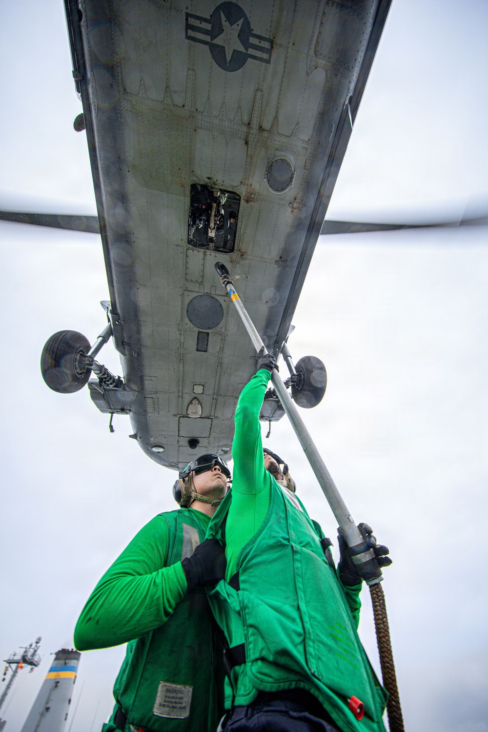 Daily Operations Aboard USS George H.W. Bush (CVN 77)