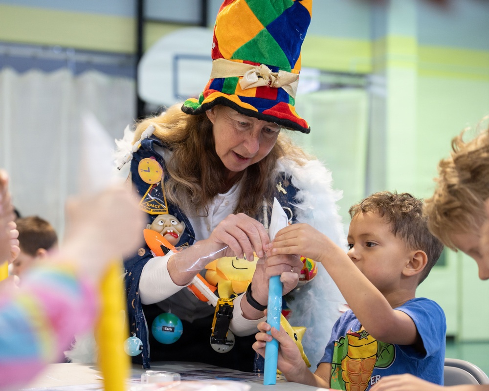 SSC STEM conducts outreach event at Yokota Elementary School