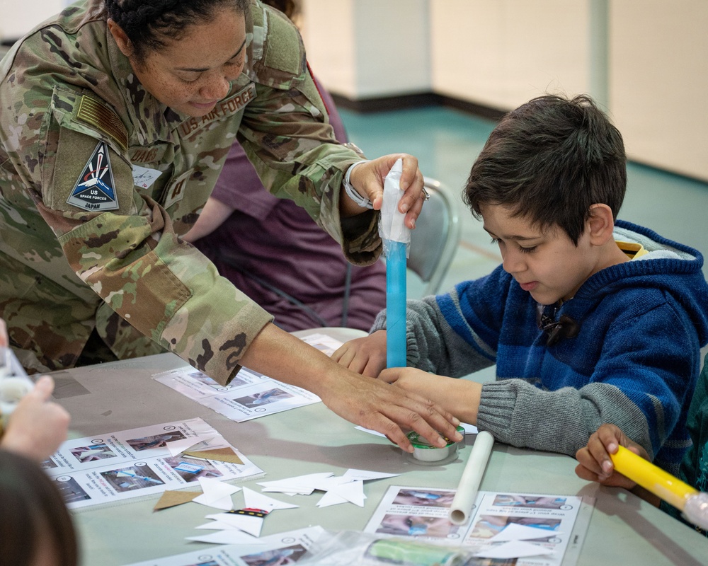 SSC STEM conducts outreach event at Yokota Elementary School