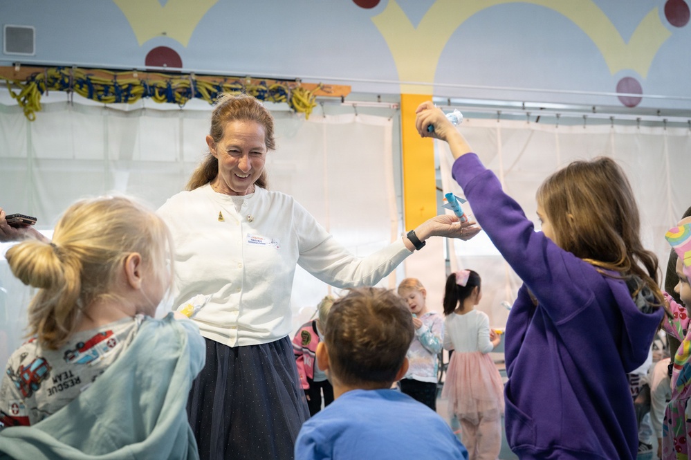 SSC STEM conducts outreach event at Yokota Elementary School