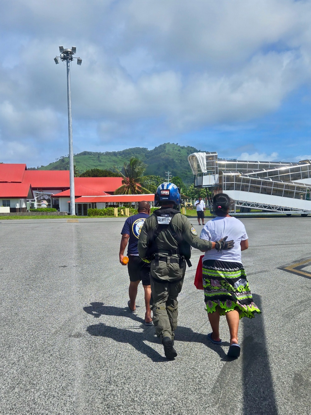 U.S. Coast Guard reunites local family in Weno