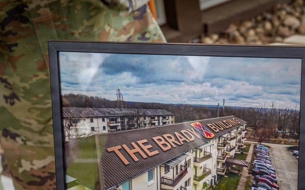 LTG Brady visits 10th AAMDC