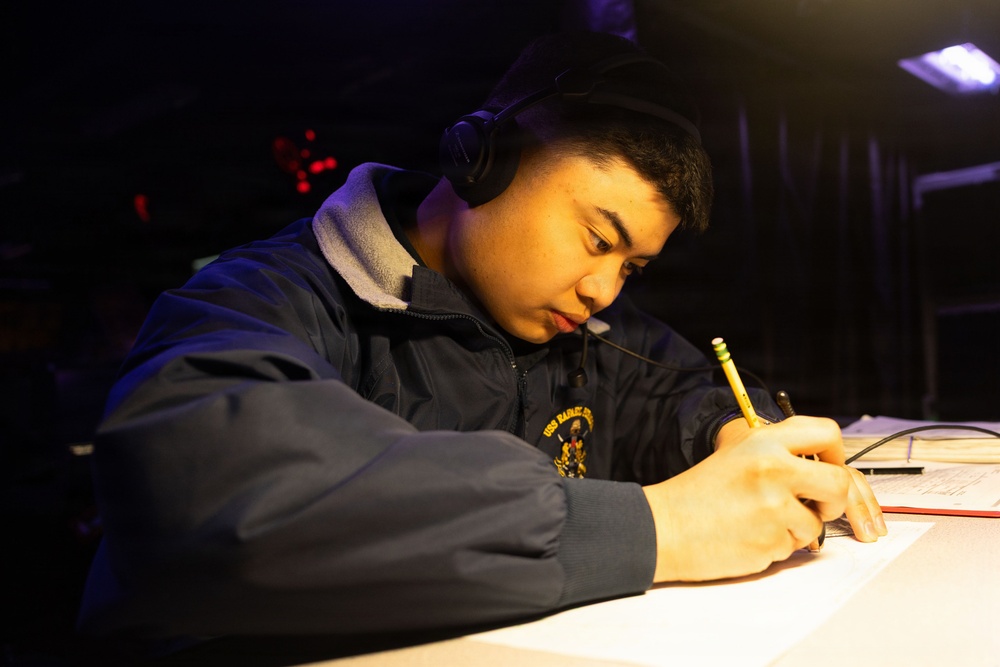 USS Rafael Peralta (DDG 115) CIC Ops