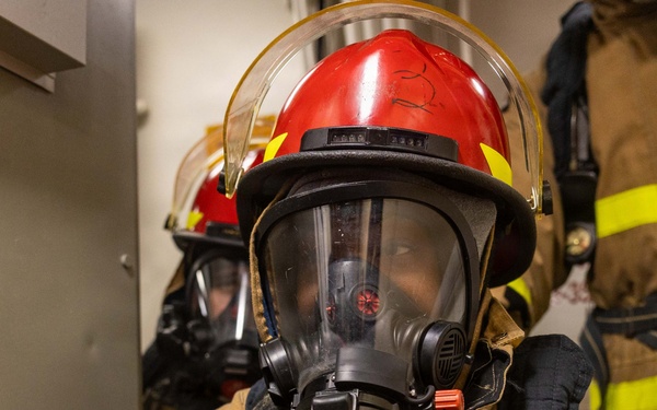 USS Rafael Peralta (DDg 115) General Quarters