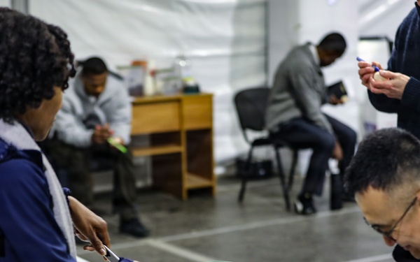 Dogface Soldiers attend Easter service