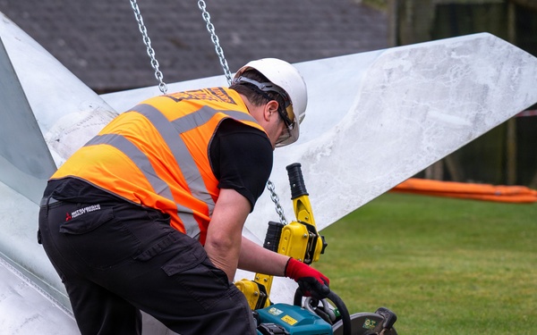 RAF Alconbury F-5E Tiger II replica removal and donation