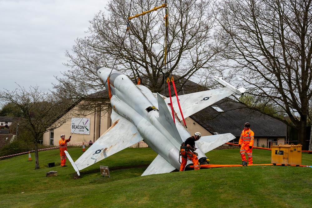 RAF Alconbury F-5E Tiger II replica removal and donation