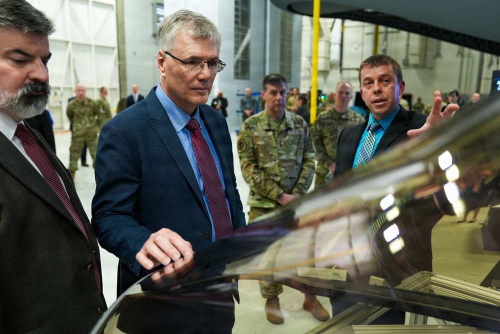 Secretary of the Air Force Visits AFRL