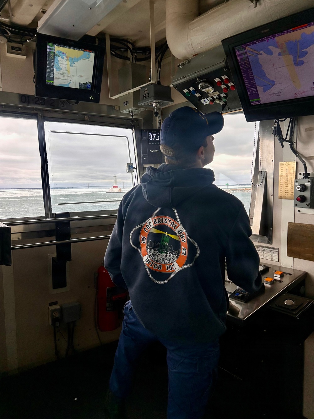 Coast Guard continues to break ice in Lake Michigan