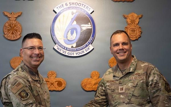 AFIMSC leaders recognize Detachment 6 excellence
