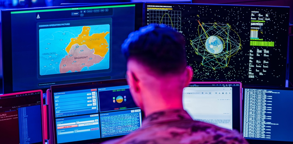 Guardians Compete to Join Elite Cyber Warfare Team