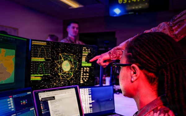 Guardians Compete to Join Elite Cyber Warfare Team
