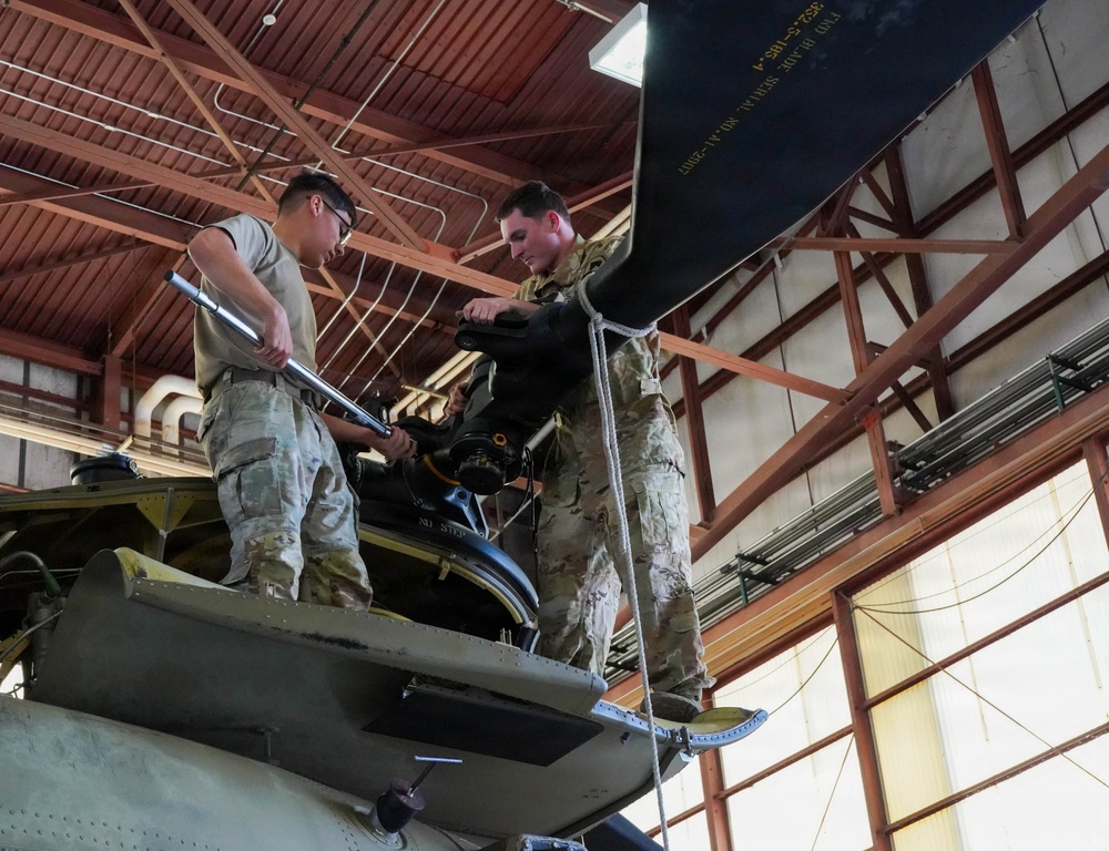 1st Air Cavalry maintenance in support of JFT-SB
