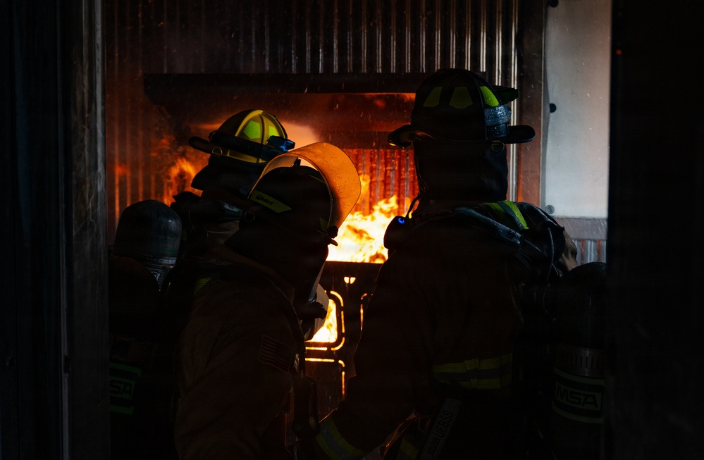 509 CES firefighters conduct live fire training at Whiteman AFB