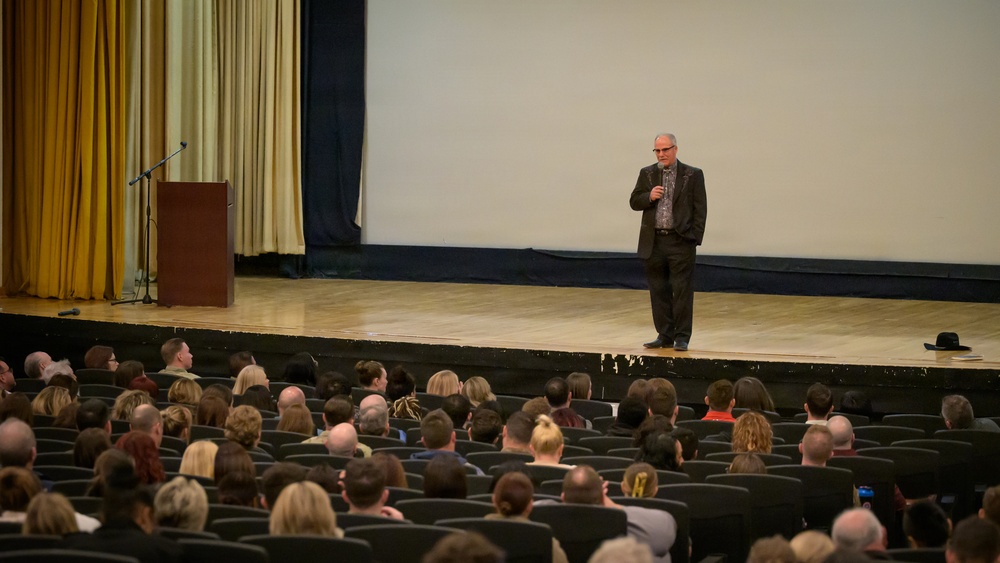 SAF/FM Visits Tinker Air Force Base