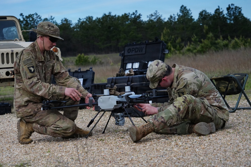 101st Employ C100 Drone at JRTC to Observe Artillery Impacts