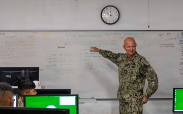 NETC Commander visits NATTC Air Traffic Control School