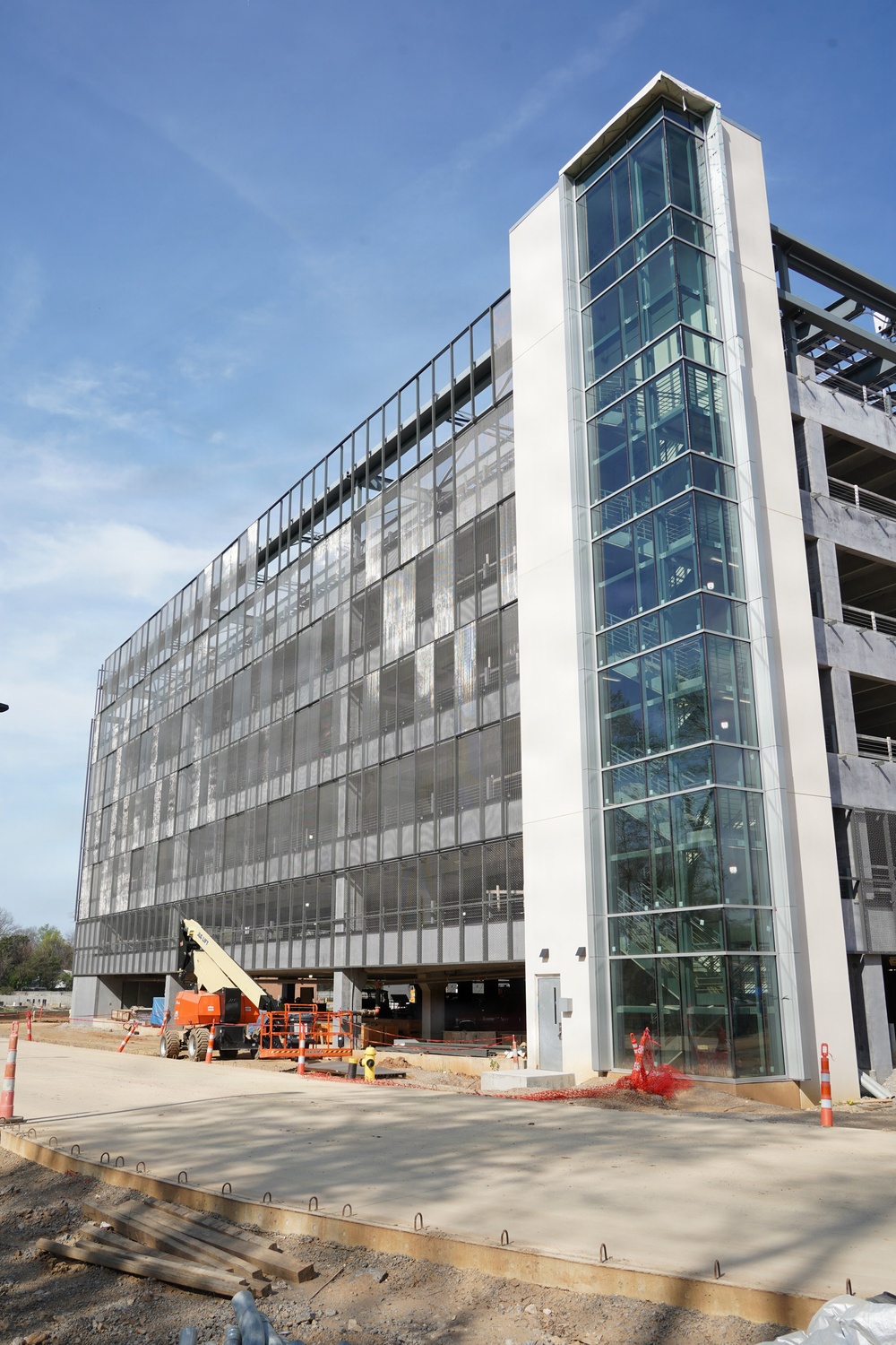 Construction continues at the site of the Louisvile VA Medical Center April 1, 2026