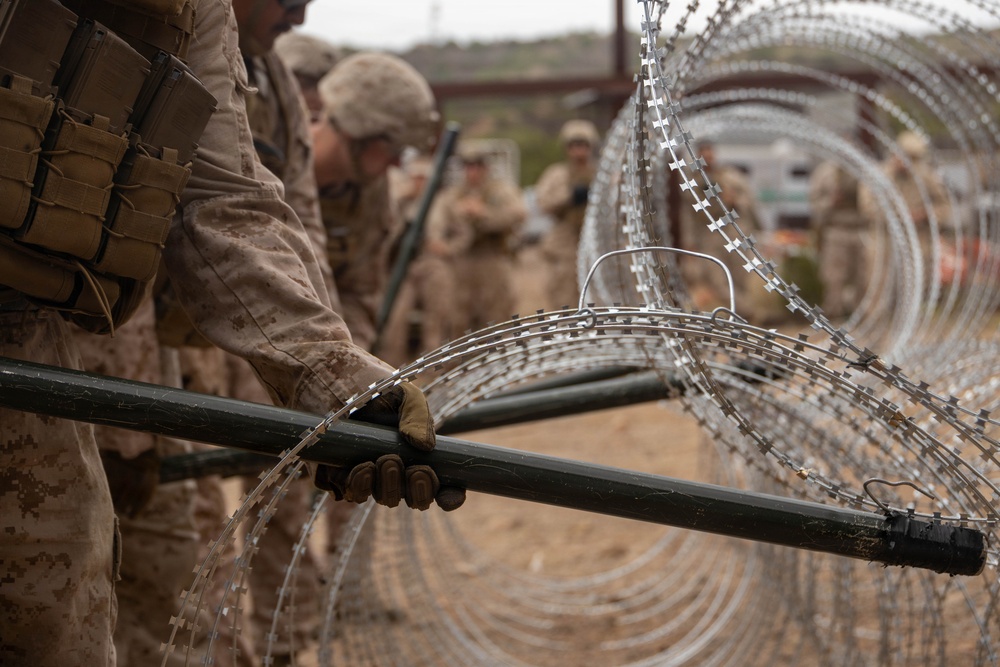 Marines with JTF-SB Conduct Border Reinforcement
