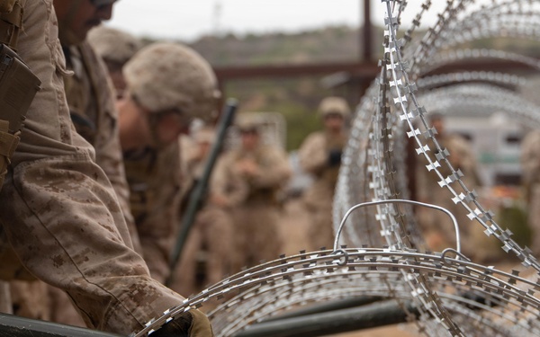 Marines with JTF-SB Conduct Border Reinforcement