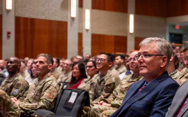 SecAF presents Harold Brown Award to NASIC researcher