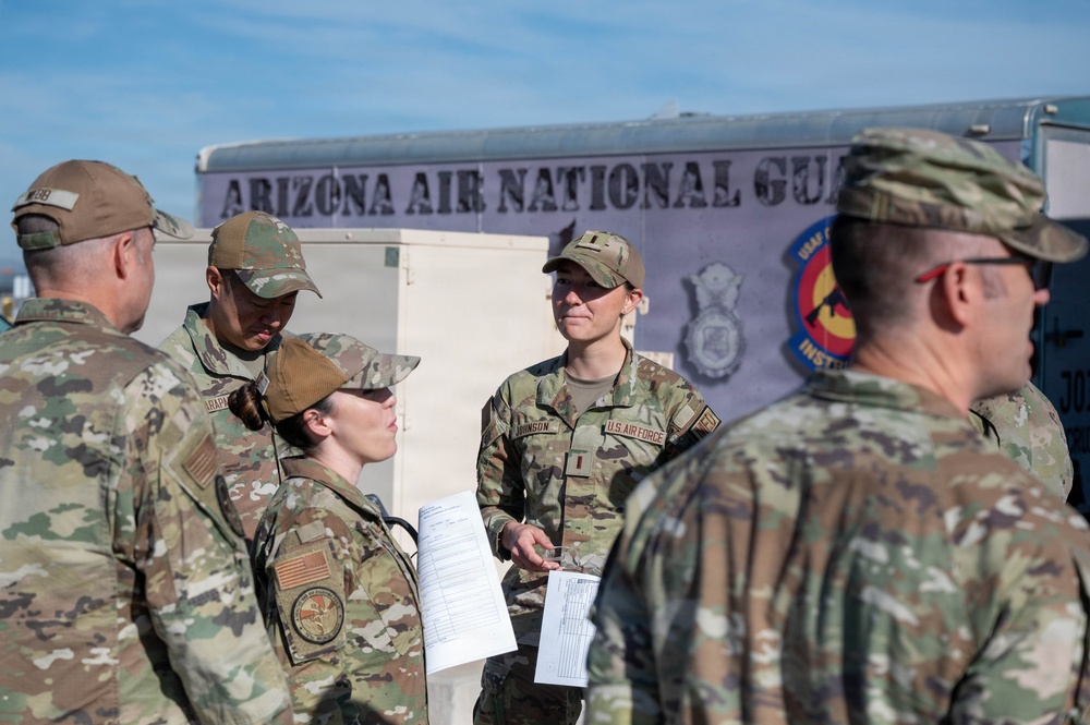 Airmen Test Their Aim During German Armed Forces Proficiency Badge Assessment