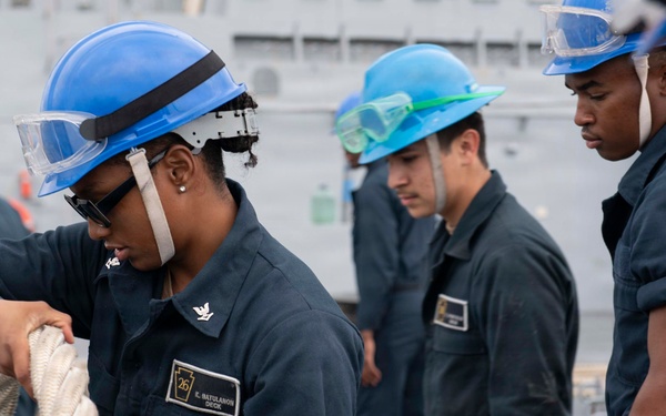 John P. Murtha gets underway for Artemis II recovery