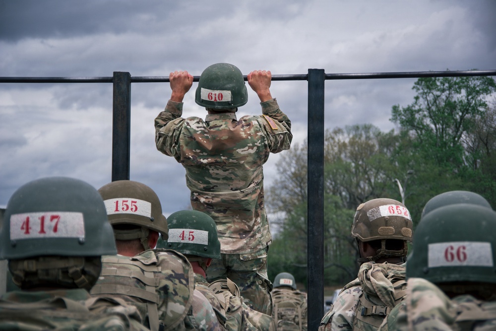 Air Assault School students push limits through rigorous daily physical training