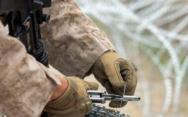 JTS-SB Marines Reinforce Southern Border Barrier in Nogales