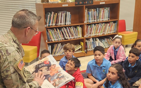 Fort Buchanan Commander Honors Military Children During Visit to Antilles Elementary School
