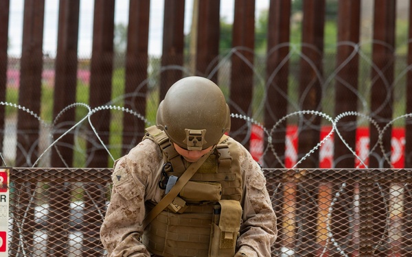 JTS-SB Marines Reinforce Southern Border Barrier in Nogales