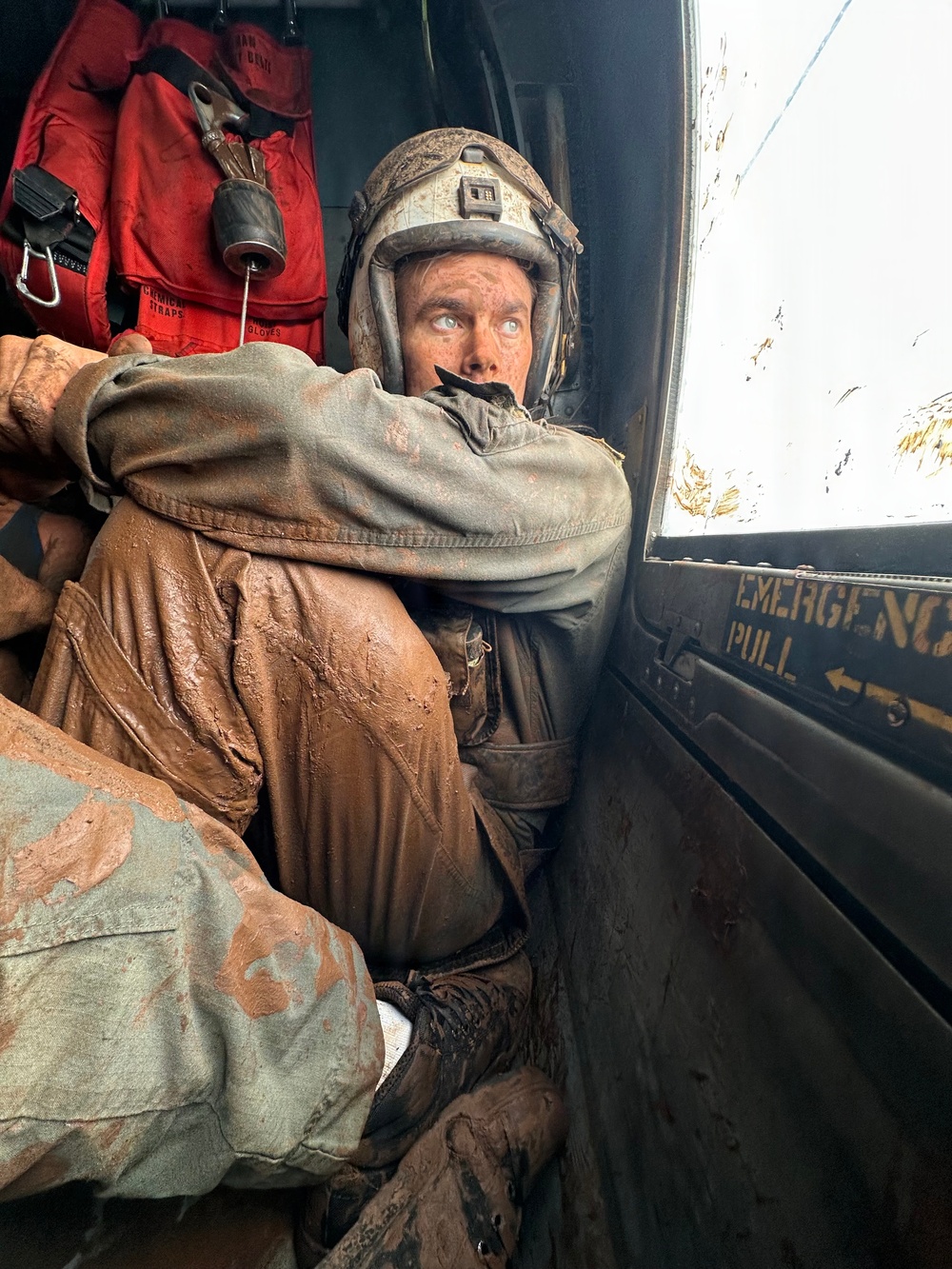 HSM-37 rescues Oahu North Shore residents