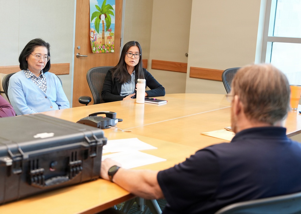 Special Operations Forces Acquisitions, Technology &amp; Logistics visits NAMRU San Antonio