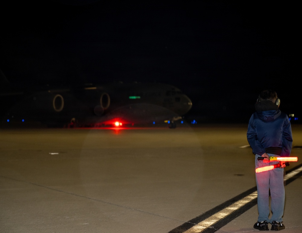 Travis welcomes Airmen home