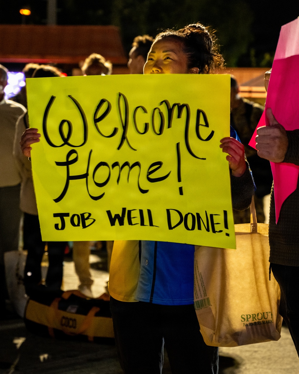 Travis welcomes Airmen home