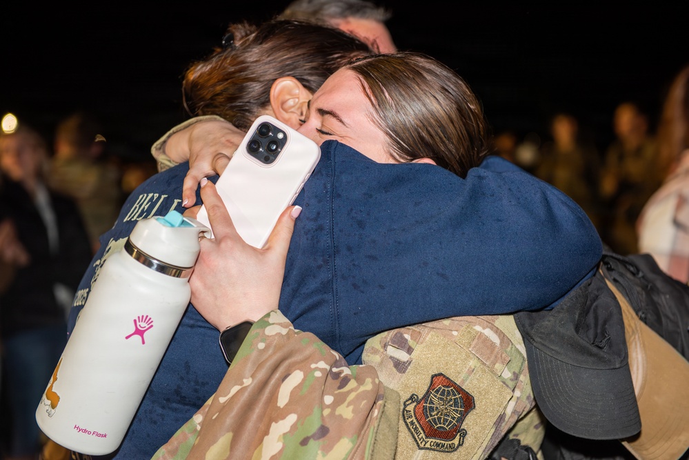 Travis welcomes Airmen home