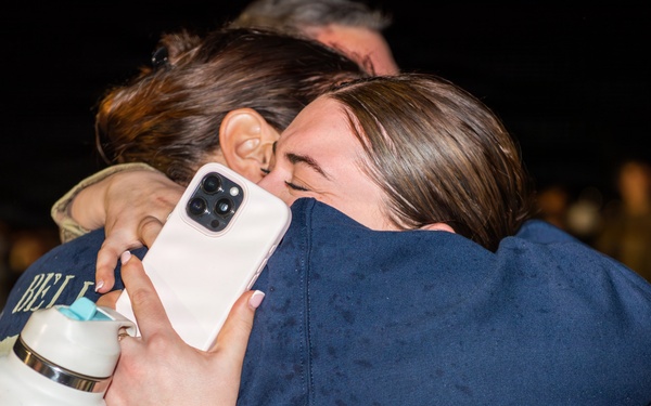 Travis welcomes Airmen home