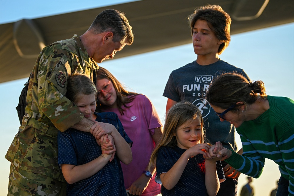 Travis welcomes Airmen home