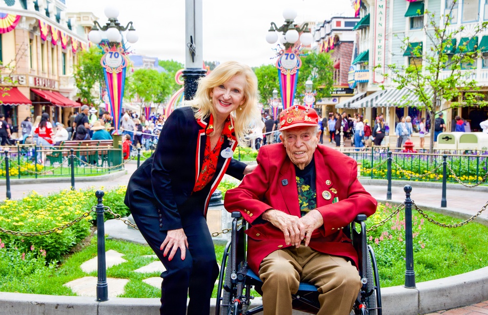 100-Year-Old WWII Veteran Honored at Disneyland