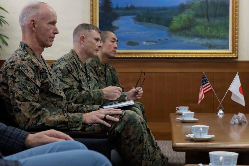 MARFORPAC commander visits Japan Air Defense Command headquarters