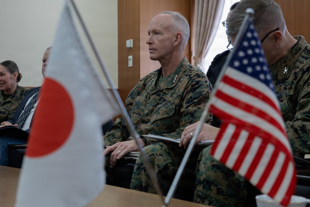 MARFORPAC commander visits Japan Air Defense Command headquarters