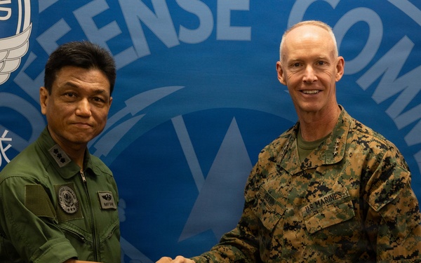 MARFORPAC commander visits Japan Air Defense Command headquarters